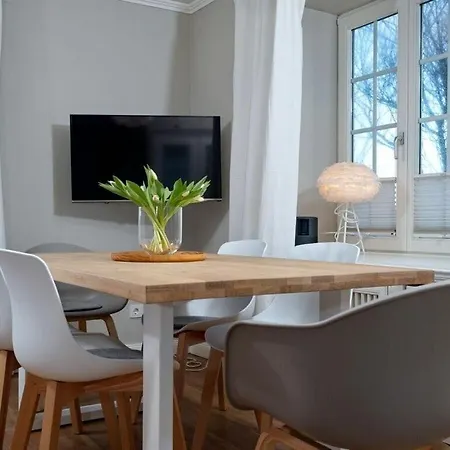 Apartment Holiday Hiirlonhues Wenningstedt-Braderup